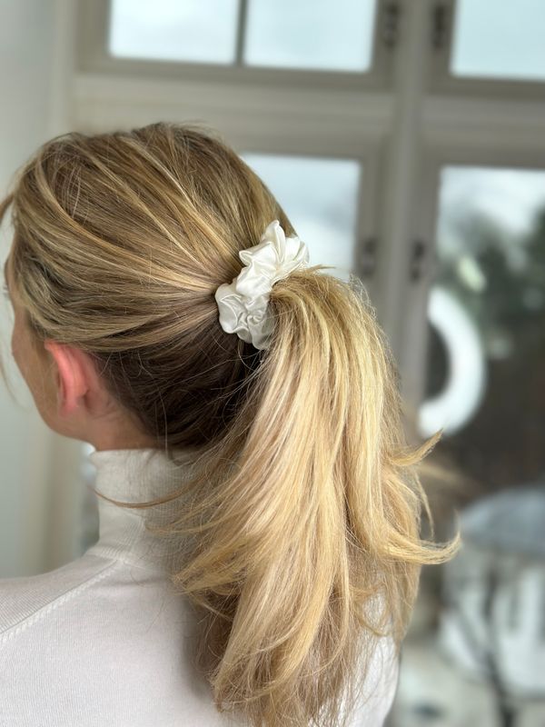 Scrunchies - nude 